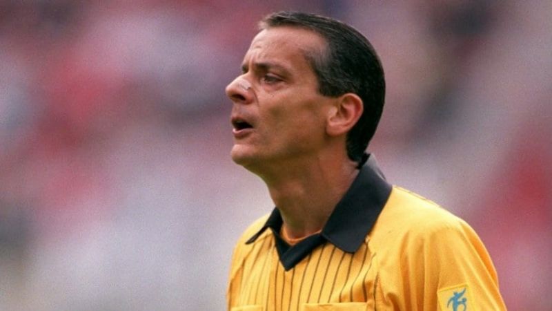 Castrilli: “Cómo no actuó el VAR, ante un acto de brutalidad”