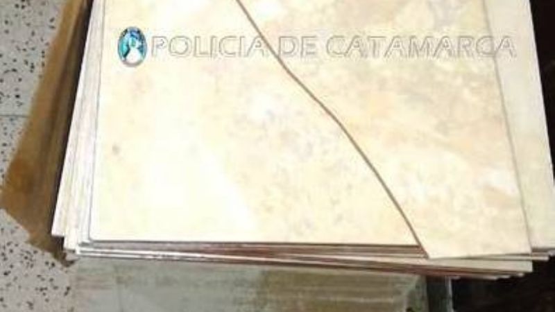 Aprehenden a un joven y recuperan cerámicos robados