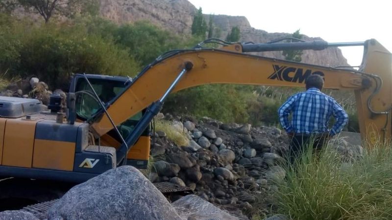 Trabajos de encauce del río ante la llegada de la lluvia