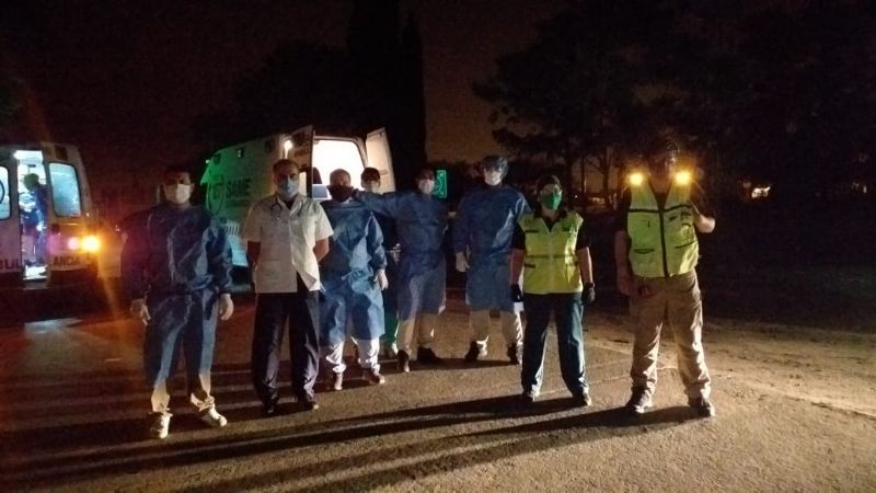 Voraz incendio en una fábrica de El Pantanillo