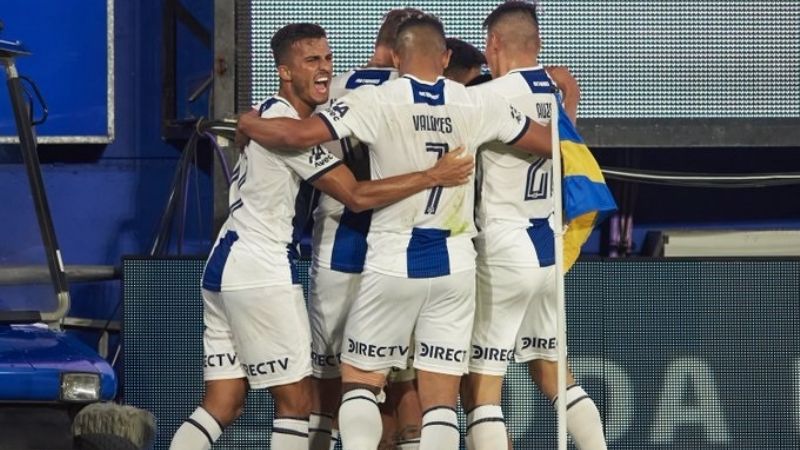 Talleres dejó a Boca sin invicto y sin la punta
