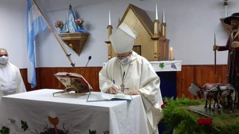 La comunidad de Monte Potrero celebró jubilosa las Bodas de Oro de su templo