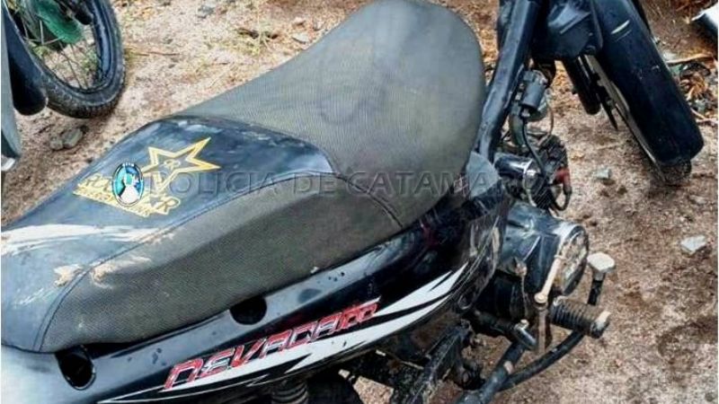 Se quedó sin moto por realizar maniobras peligrosas