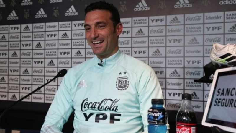 Scaloni dio el equipo y mantuvo a “Nico” González