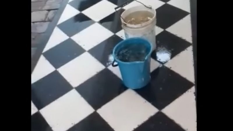 Templete de Esquiú, con filtraciones a causa de la lluvia