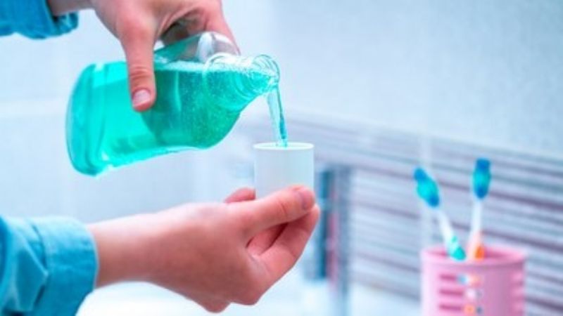 ¿Los enjuagues bucales son efectivos para eliminar el coronavirus?