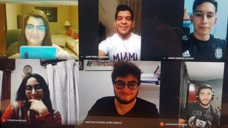 Alumnos de la UNCA en una experiencia virtual con el Congreso de la Nación