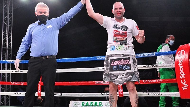 Peralta y Pedraza, los vencedores en el regreso del box