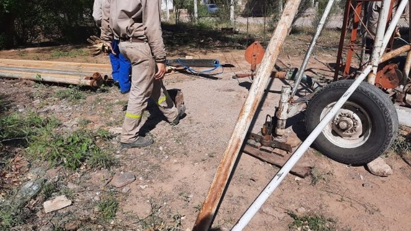 Nueva bomba de agua para Esquiú