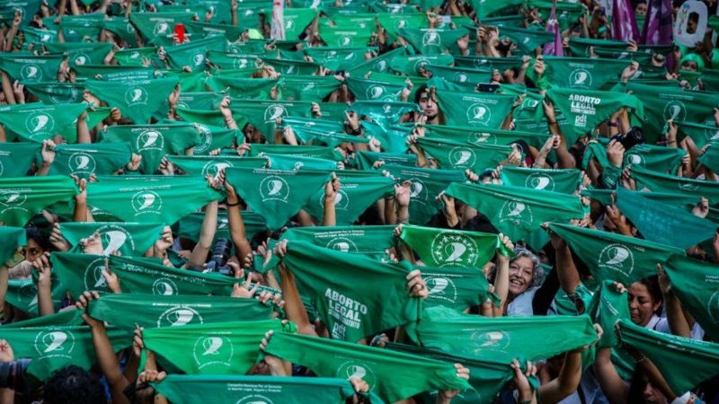 El proyecto sobre el aborto legal llegó al Congreso