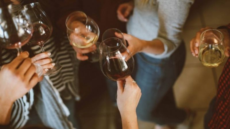 Cuatro detenidos en una fiesta privada a las 10 de la mañana