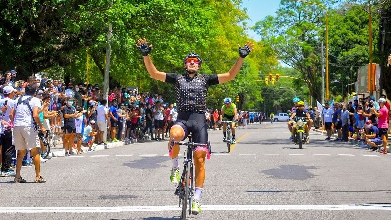 El “Búfalo” Calvimonte dominó en el “GP Fray” de Ruta