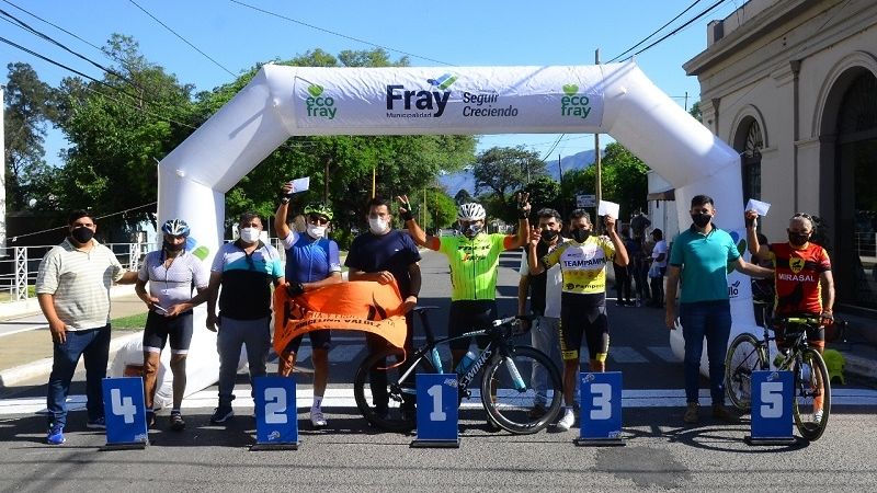 El “Búfalo” Calvimonte dominó en el “GP Fray” de Ruta