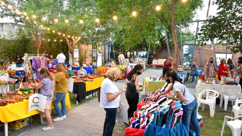 Debutó “La Casa está de Feria”, un paseo artesanal en pleno centro
