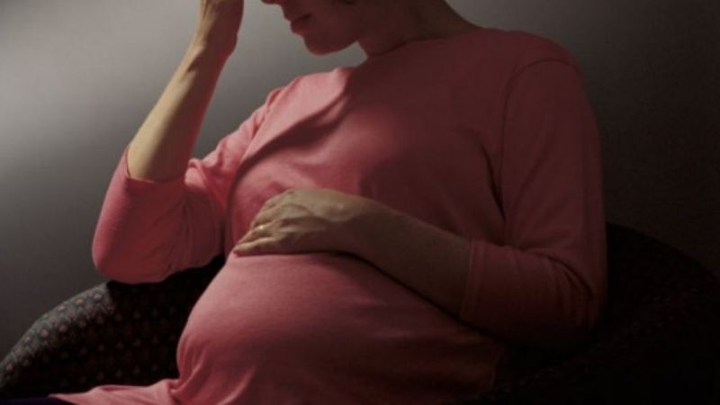 Joven golpeó a su novia embarazada de ocho meses