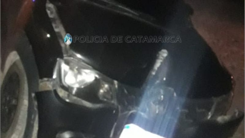 Automovilista chocó contra un poste