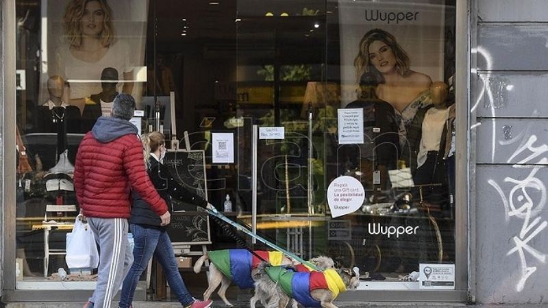 La actividad económica cayó 6,9 % interanual en septiembre