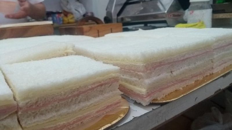 Prohíben mayonesa casera en la elaboración de sandwiches