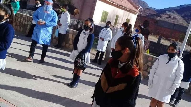 Reiniciarán las clases presenciales en escuelas de período especial