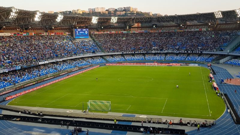 El estadio de Napoli se llamará Diego Armando Maradona