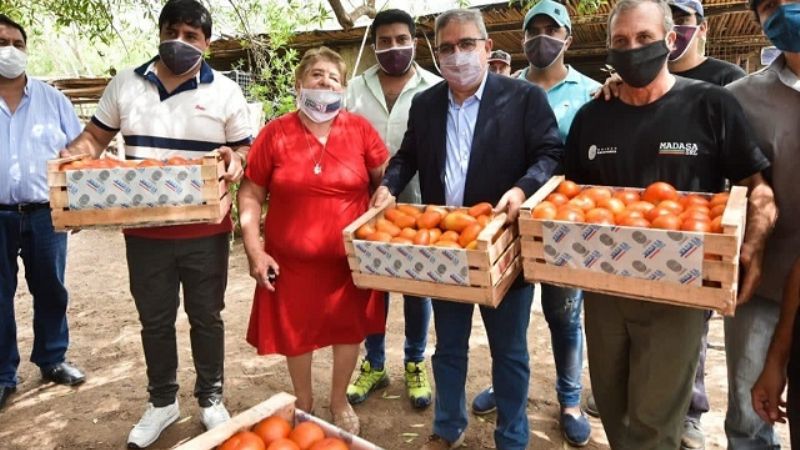 Jalil dialogó con productores y anunció créditos para nuevos emprendimientos