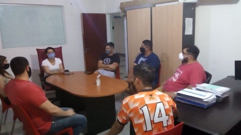 Positivo encuentro con propietarios de canchas de fútbol