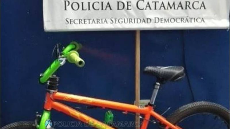 Jóvenes detenidos por el robo de una bicicleta