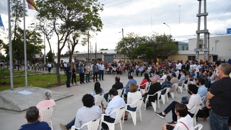 Saadi celebró con los vecinos los 50 años del Barrio 9 de Julio