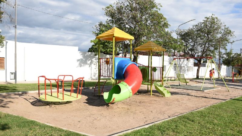 Saadi celebró con los vecinos los 50 años del Barrio 9 de Julio