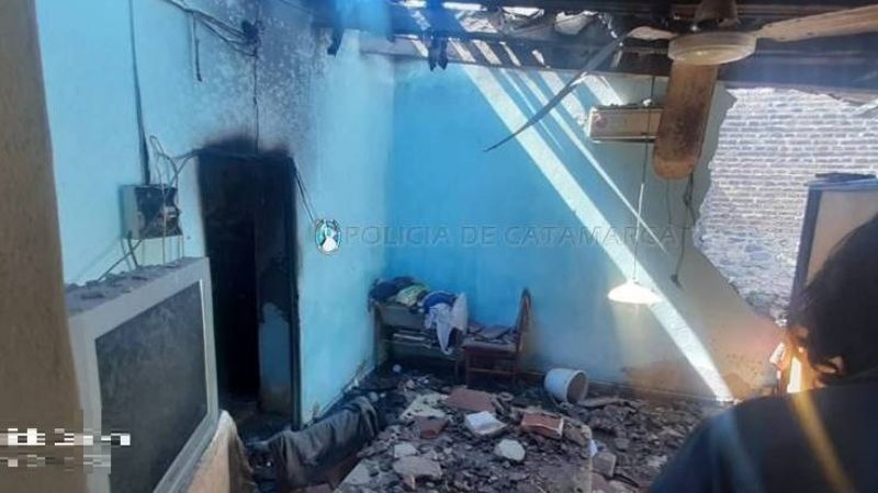 Un hombre está grave tras explotarle una garrafa en su casa