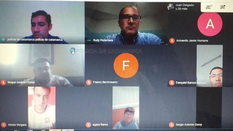 Capacitaron a policías sobre Grooming