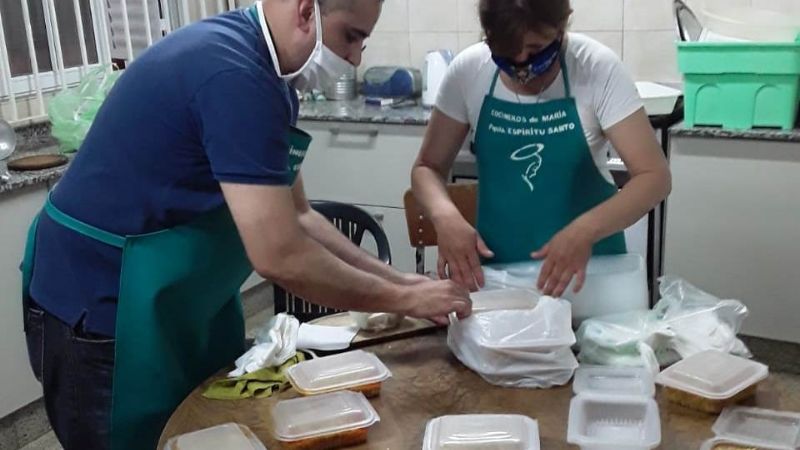 Reciben donaciones para asistir a personas con coronavirus