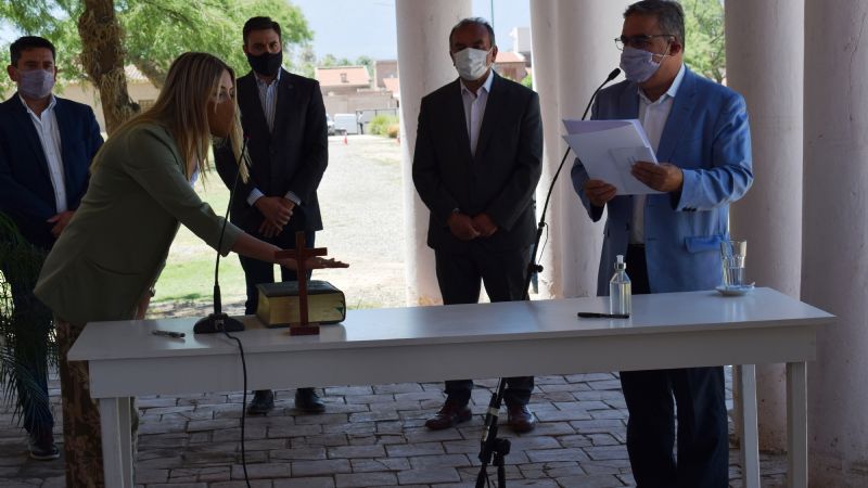 Asumió la nueva ministra de Educación