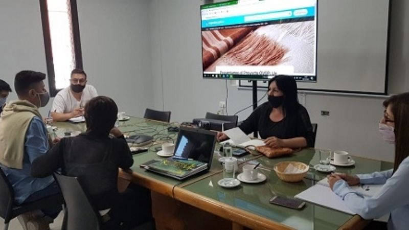 Emprendimientos textiles recibirán asistencia