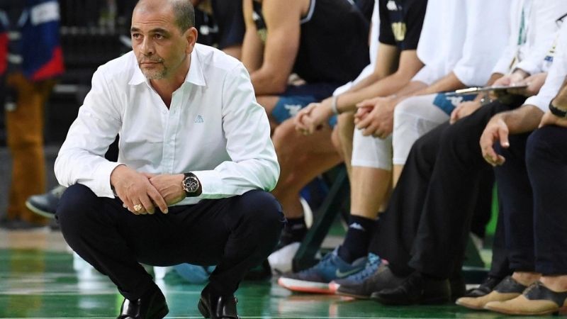 Sergio Hernández dejó la Selección y dirigirá en España