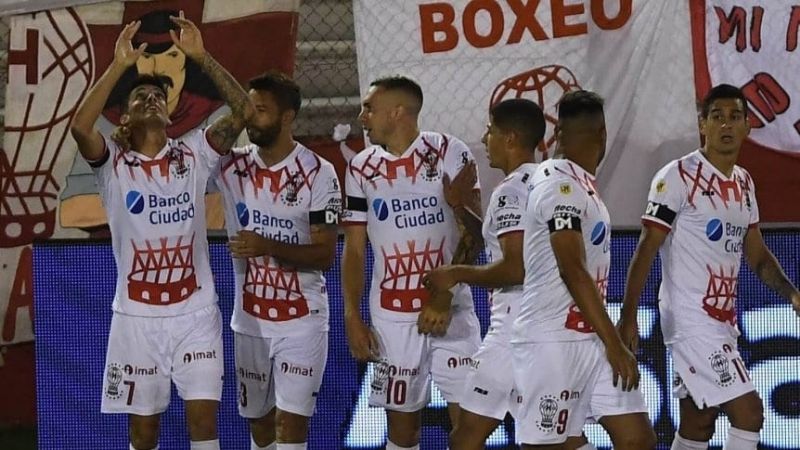 Huracán quedó a un punto de clasificar