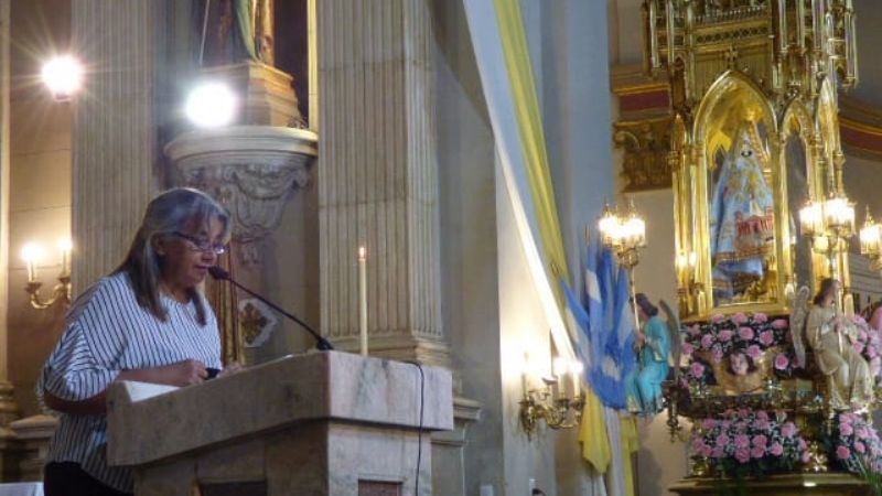 Homenaje de los medios de comunicación social