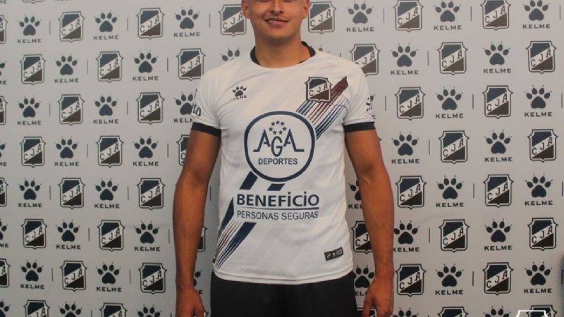 Delantero andalgalense jugará en Juventud Antoniana