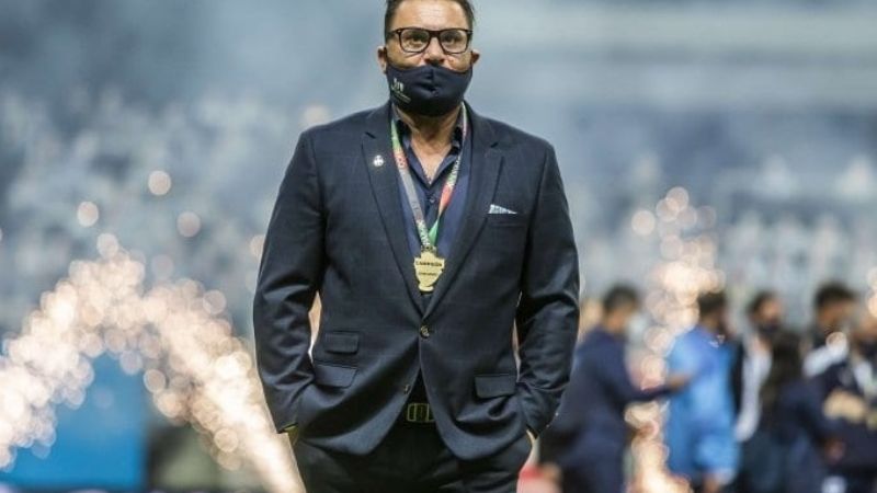 “El Turco” Mohamed, campeón de la triple corona en México