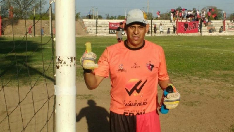 Arquero del fútbol local confirmó que dio positivo de Covid-19