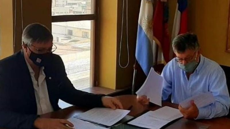 El ministerio de Agricultura firmó convenio con INTA