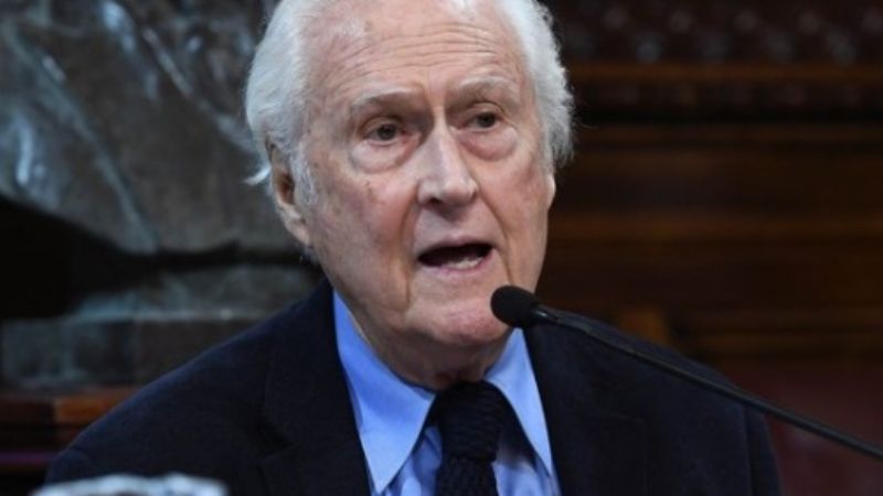 Murió por coronavirus en París, Pino Solanas