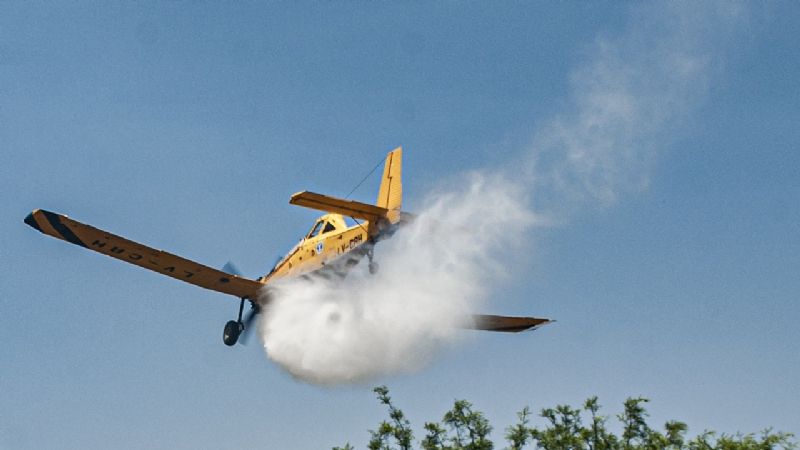 Contienen un incendio en el cerro Ambato