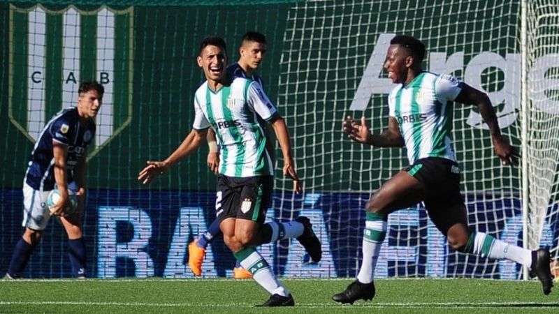 Con los “pies” de los Romero, San Lorenzo llegó a la cima