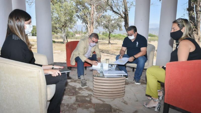 La provincia llamó a licitación para obras viales por 2 mil millones de pesos