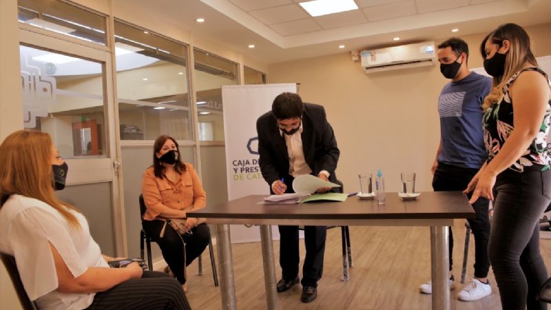 Otorgan los primeros créditos hipotecarios bajo la modalidad con terreno