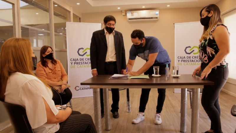 Otorgan los primeros créditos hipotecarios bajo la modalidad con terreno