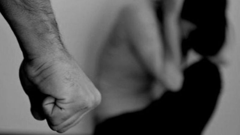 Aprehenden a dos hombres por violencia de género