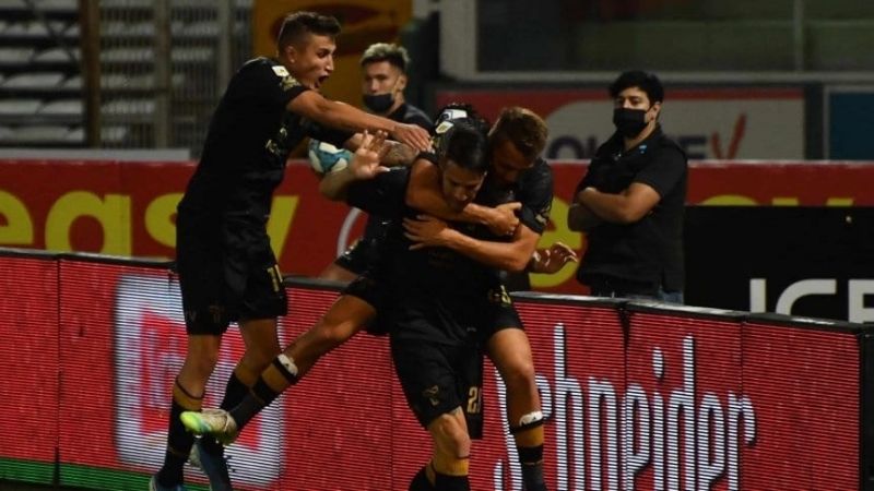 Empates de Talleres por la "ley del ex” y del “Rojo” por Sosa