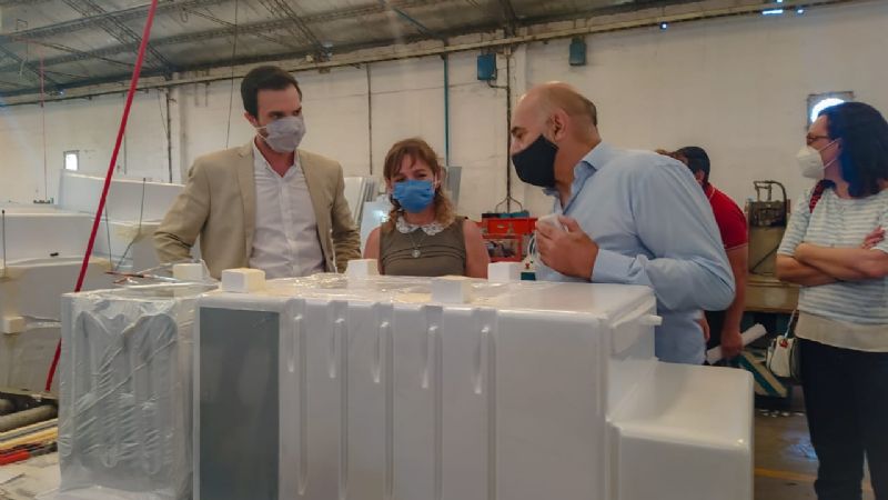 Nueva Neba entregó freezers para la campaña de vacunación contra el COVID-19